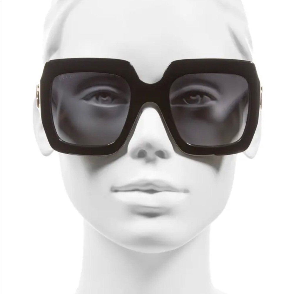 GUCCI SUNGLASSES